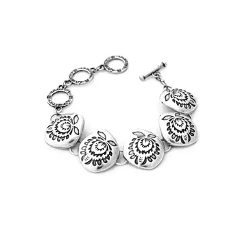 

Bracelet kucheryavka