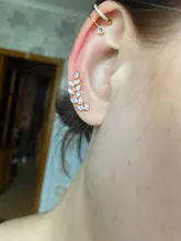 Pendientes de Clip de Cruz Simple para mujer y niña, aretes de circonia cúbica con perlas, joyería sin Piercing