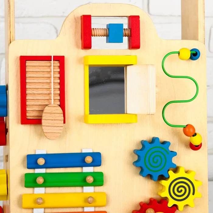 Рисунок 6 - Логический центр «Играем и раз