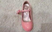 2020 nueva gran oferta zapatos de baile de cuero de princesa zapatos de fiesta de arco de color rojo sólido brillante zapatos de moda de tacón alto para niños