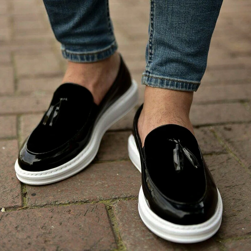 Chekich Men Casual Shoes for Men Sport High Sole Shoes Lace-up Men Sneakers Shoes Comfortable Flexible Fashion Style Leather Wedding Classic Shoes Breathable Walking Running Sneakers masculino Zapatillas Hombre CH002