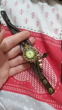 Relojes de pulsera Vintage para mujer y niña, pulsera con hoja, brazalete de cuero colgante, regalo