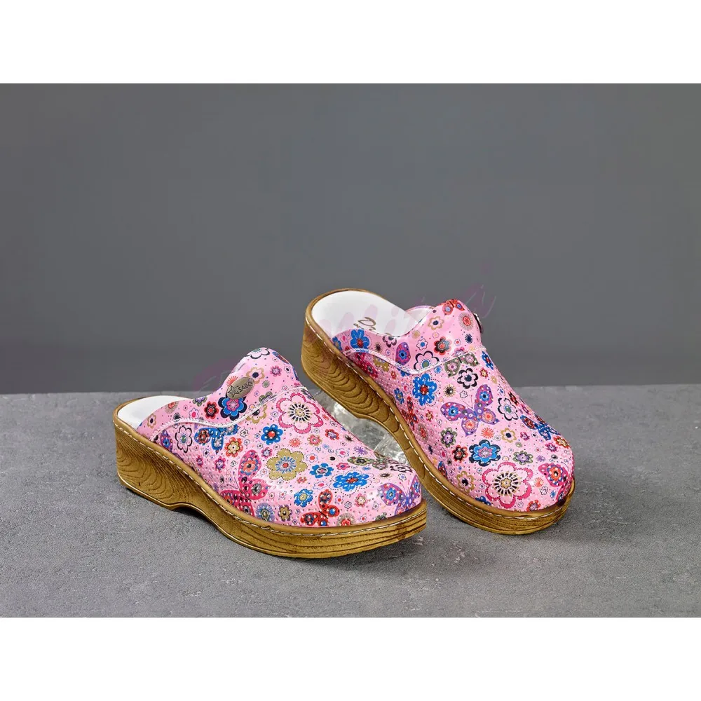 2021 New Ortopedico Sabo Women Nurse Doctor Dentista Chef Lavoratori Pantofole Casual Eva Laboratory Quality Soft Comfort Hot Zoccoli