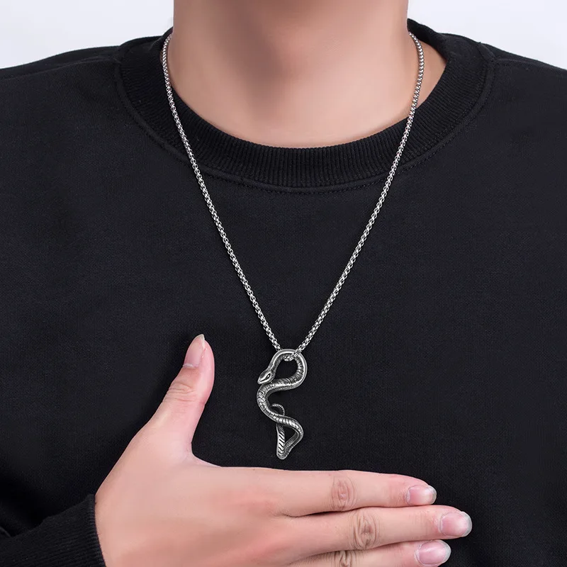 Gothic High Quality Snake Pendant Necklace For Men Sweater Chain Vintage Stainless Steel Punk Rock Men's Necklace Male Jewelry