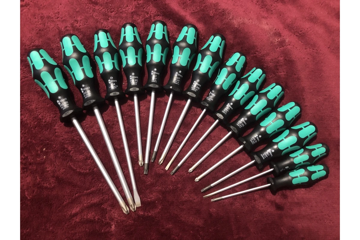 шарикоподшипниковская 2. крайслер 300с 2009. москва, нарвская улица, 1ак3. 300-14-f15/16-hp. рмр sp патрон.