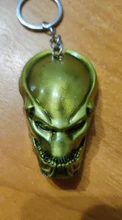 LLavero de depredador alienígena, máscara de AVP, llaveros para bolsos, llavero de coche, joyería