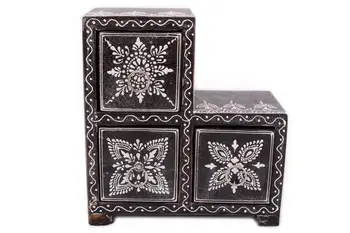 

Casket-comodik (wood, painting)