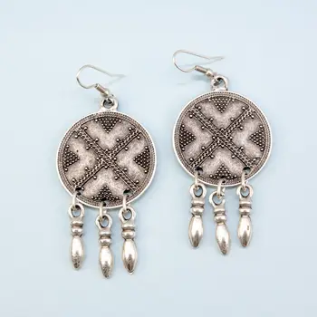 

Earrings jewelery chasing (Lock-hook, jewelery alloy, silver) 54436