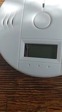 Envío Gratis! LCD CO Sensor trabajo solo construido en 85dB sirena de sonido independiente envenenamiento por monóxido de carbono Detector de alarma de advertencia