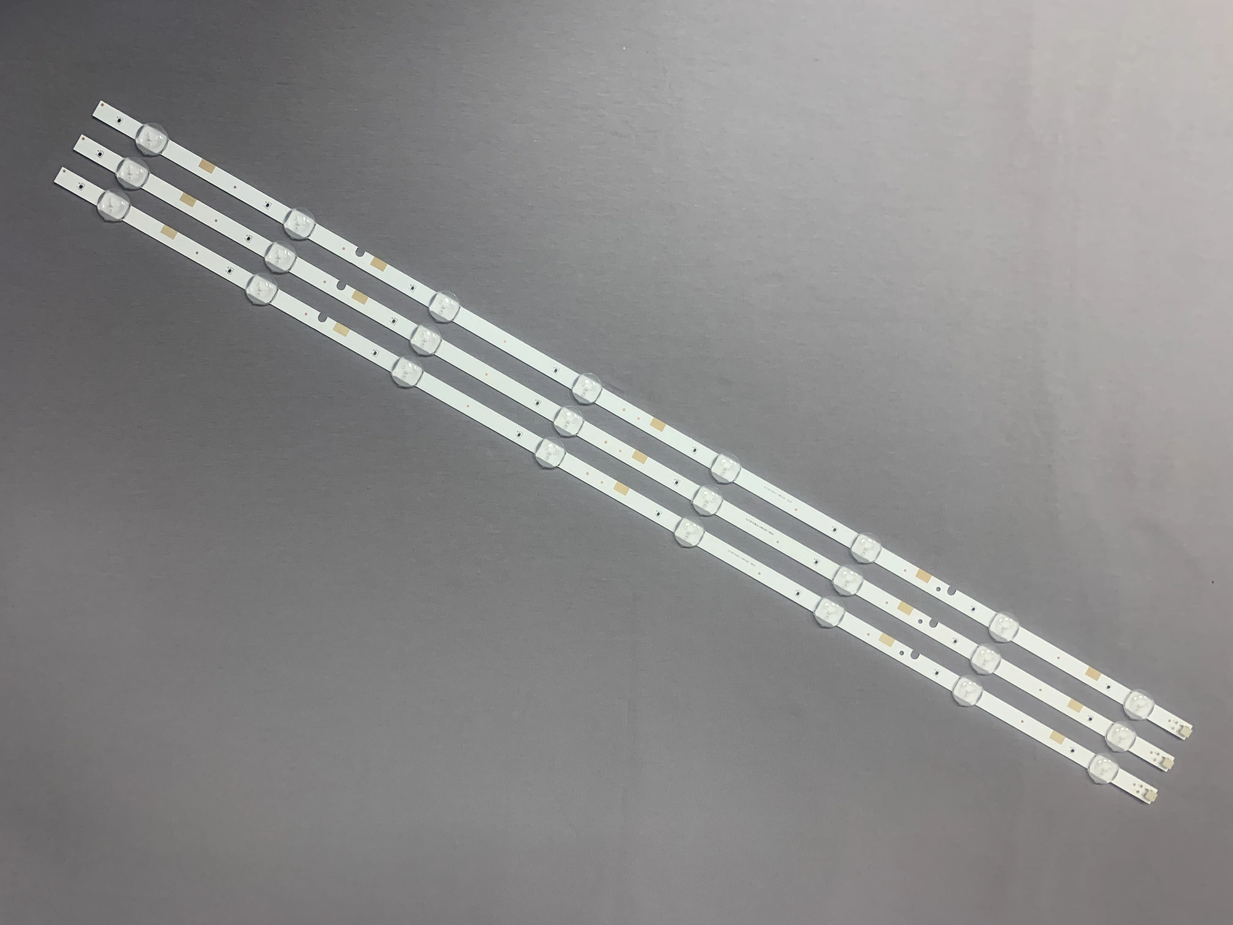 TV подсветка V5DN-395SM0-R3 BN96-37622A V5DN-395SM0-R2 for CY-JJ040BGNV2V UE40J5000AU UE40J5200AU | Электронные