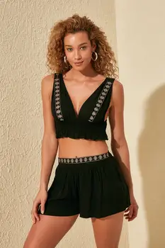 

Trendyol Embroidered Ruffle Detail Bottom-Top Suit TBESS20AU0040