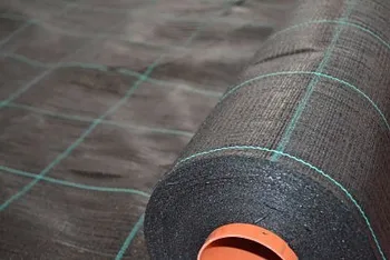 

Linear meter 3 m wide anti-grass mesh