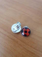 Pendientes de mariquita con Clip para la oreja, aretes de mariquita para Cosplay, circulares, de lunares, regalos de fiesta, joyas de Anime, novedad de 2020