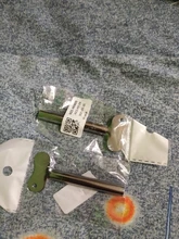 Squeezer-Dispenser Toothpaste-Tube Bathroom-Accessories Rolling-Press Stainless-Steel