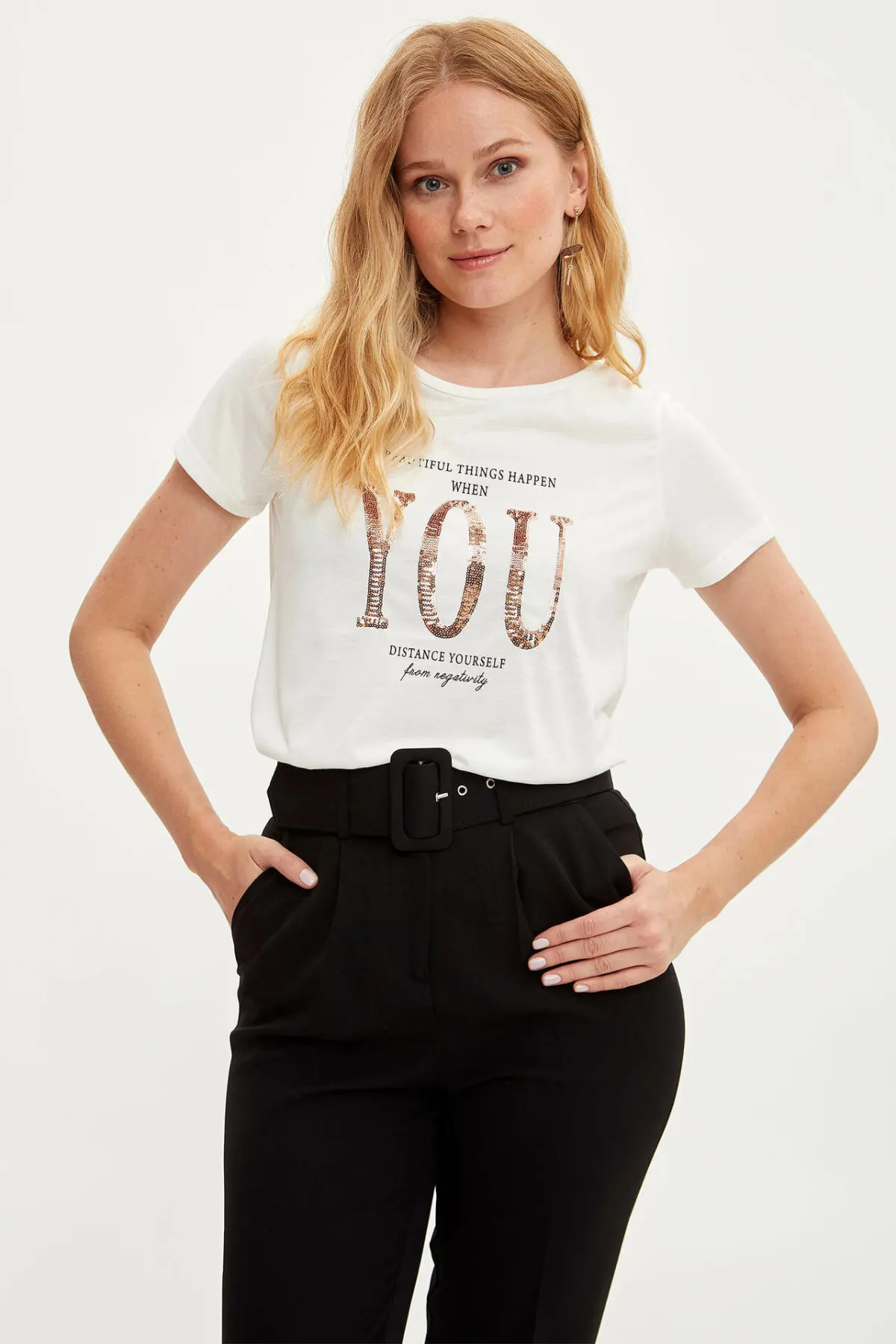 

DeFacto Woman Letter T-Shirts Women Summer Casual Cotton White T-Shirts Female Top Tees Women Short Sleeve T-Shirt-L0048AZ19SM