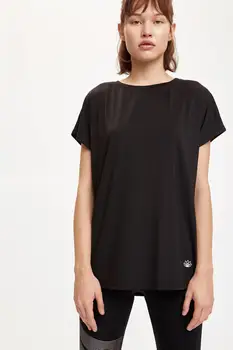 

DeFacto Woman Short Sleeve Knitted T-Shirt-S7898AZ20AU