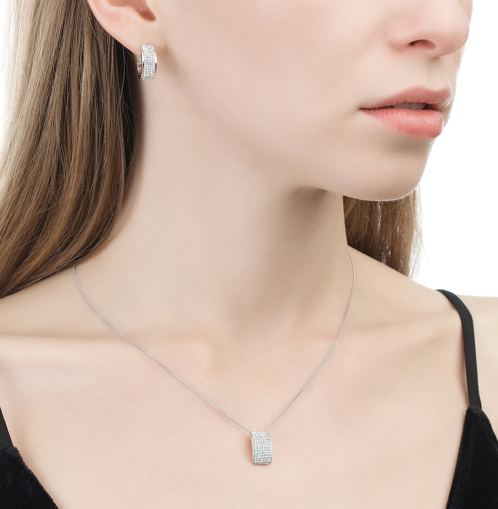 Серебряные серьги с кристаллами swarovski SUNLIGHT проба 925