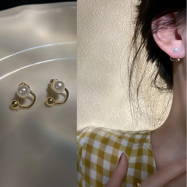 Claw Stud Earrings for Women Punk Four-Prong Geometric Rake Pearl Korean Ear Hook Clip Earrings 2022 Trend Jewelry brinco