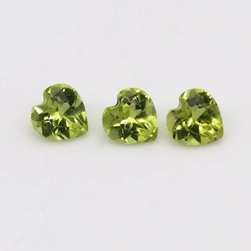 

High Quality Natural Peridot Heart Cut 5x5mm Factory Direct Loose Gemstone for Jewelry