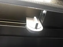 Vanzlife-Pestillo de seguridad ajustable para puertas y ventanas, cerradura de seguridad, seguro antirrobo, tope para ventana móvil