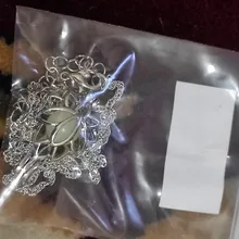 Colgante con forma de flor de loto para mujer, luminoso, luminoso, Luna oscura, collar para mujer, Yoga, oración, joyería de budismo