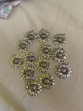 12 Uds. De abalorios de flor de girasol, 21x19mm, colgantes de Color plata antigua, fabricación artesanal, búsqueda de joyería tibetana