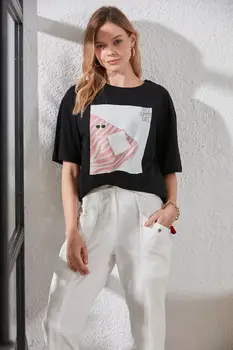 

Trendyol Printed Loose Mould Knitted T-Shirt TWOSS20TS0913