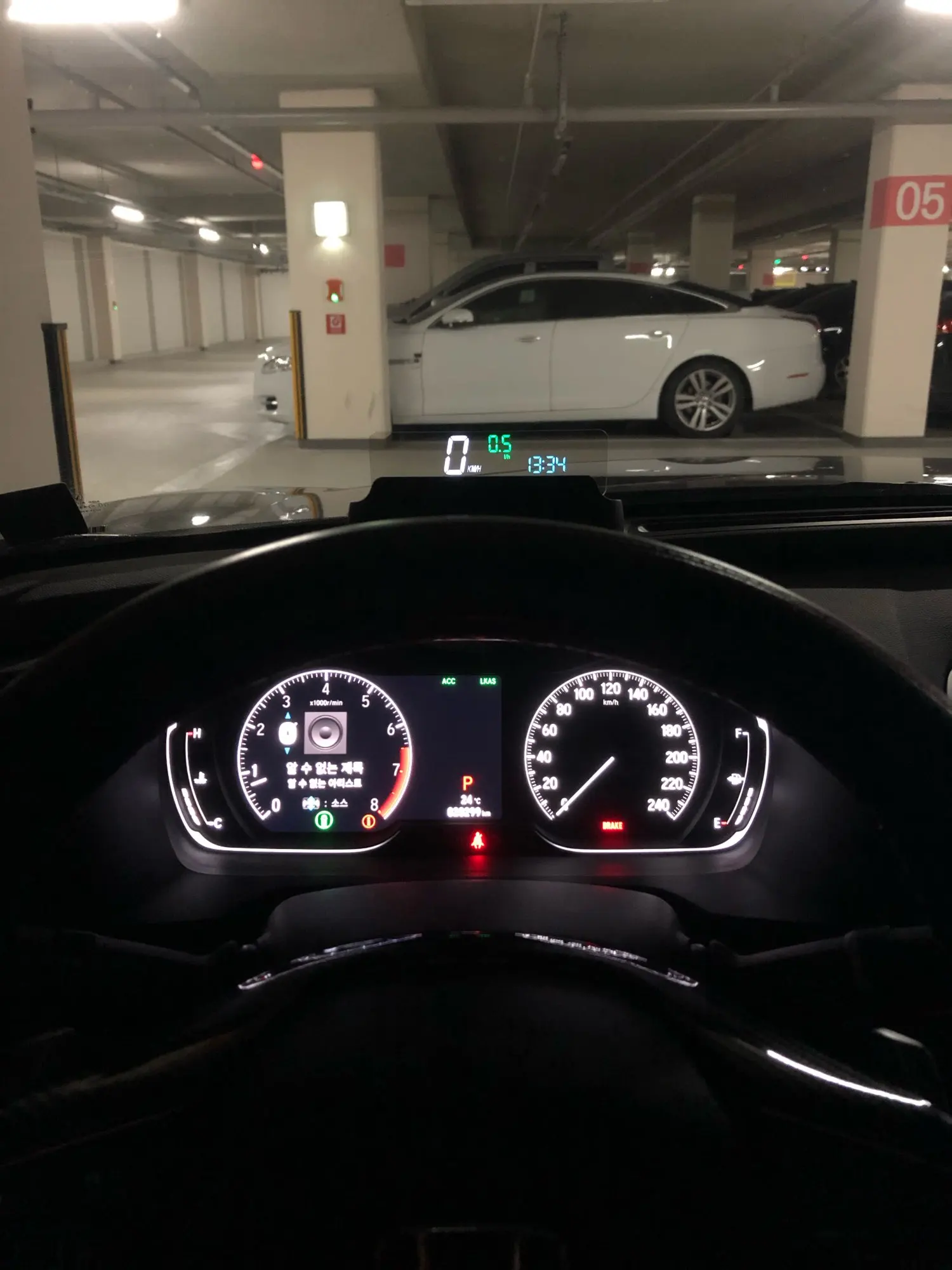 Отзыв о товаре Проектор EANOP M40PLUS, зеркало на лобовом стекле, дисплей OBD2, Winshield, измеритель скорости вращения, скорость проектора, расход масла, приложение дл... от пользователя 영***김