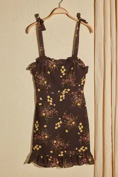

Trendyol Flower Decorated Dress TWOSS20EL2503