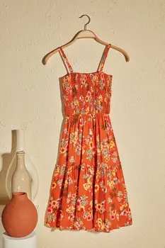 

Trendyol Flower Decorated Gipeli Dress TWOSS20EL2884