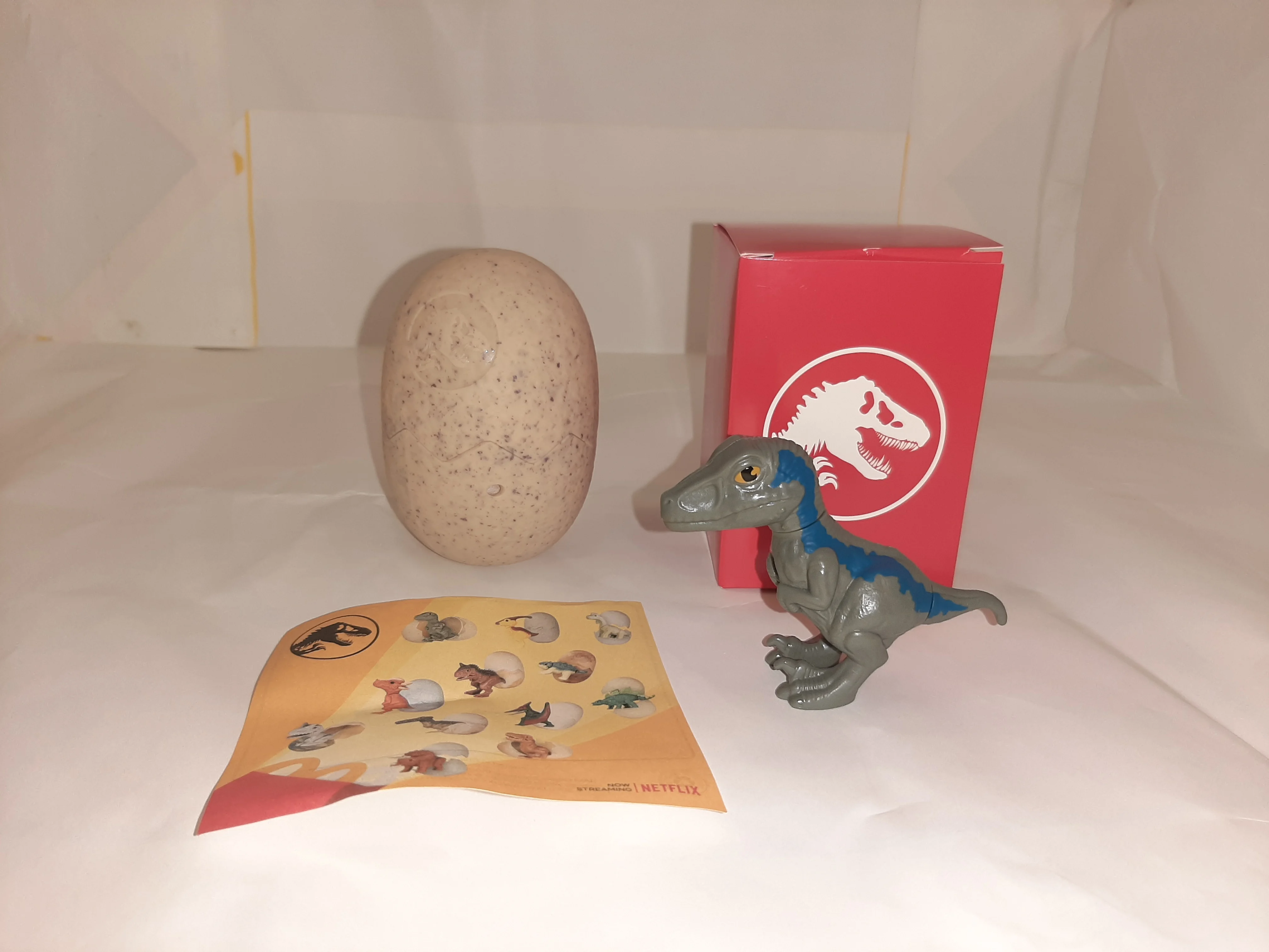 Фигурка Jurassic World Велоцираптор Happy Meal Макдональдс | Игрушки и хобби