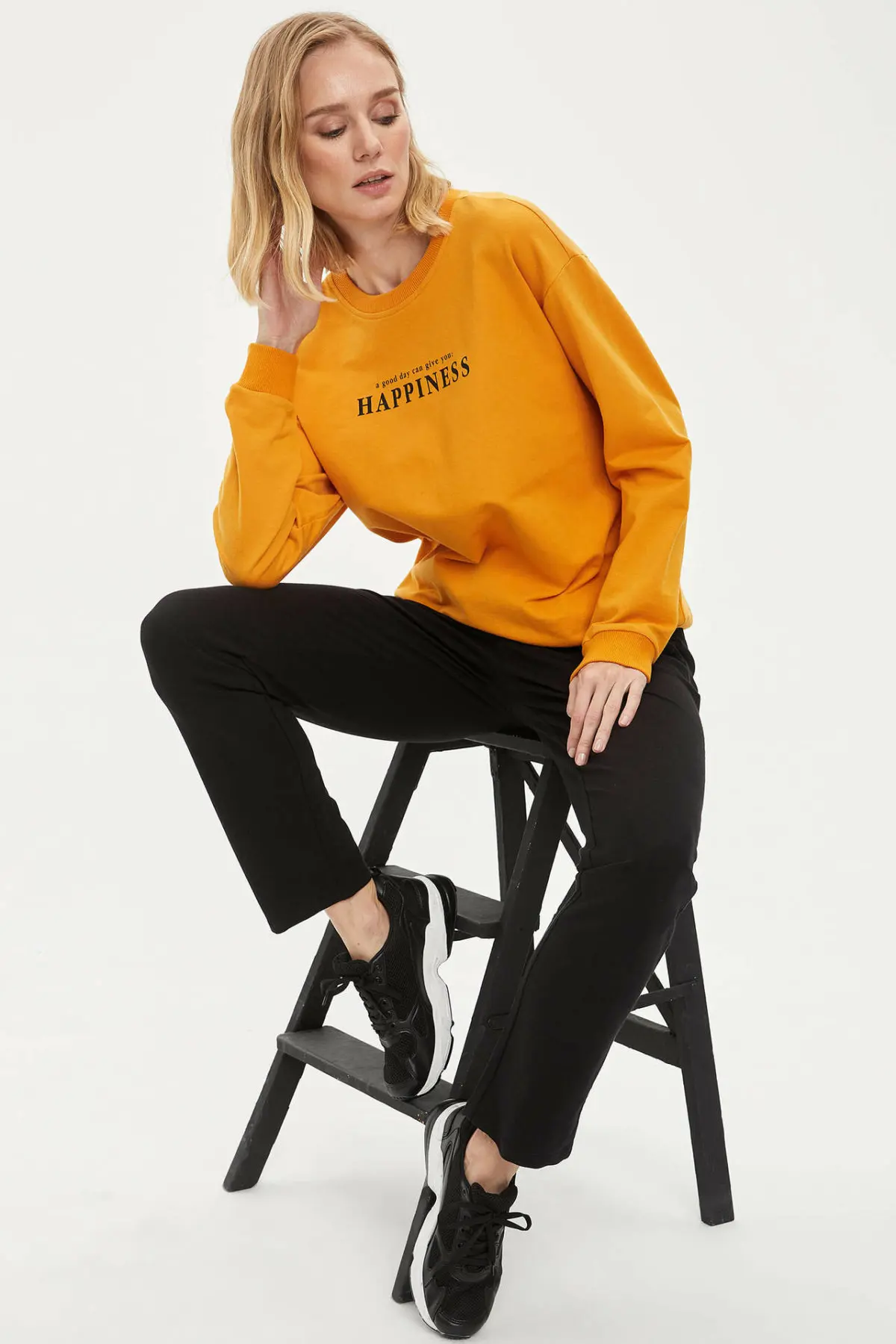 

DeFacto Woman Spring Black Casual Long Pants Women Loose Mid-waist Bottoms Female Trousers-L5488AZ20SP