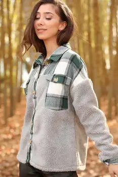 

PLAID GREEN PLUSH WOMEN JACKET SHIRT LARGE POCKETS BUTTONED FURRY DESIGN WINTER AND AUTUMN