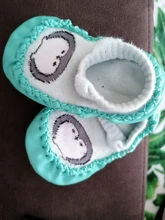 Calcetines de dibujos animados para niñas y niños, calcetín de suela de piel para bebés, zapatos para niños pequeños, antideslizantes, calcetines de fondo suave para suelo, zapatos de cuna Unisex