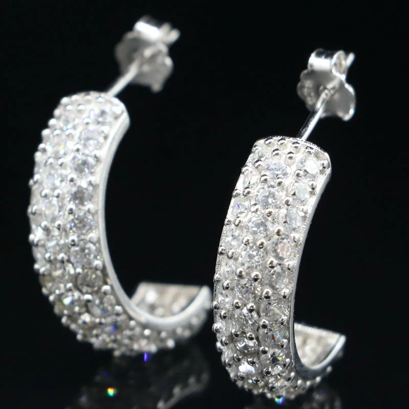 

Женские серьги из серебра 5,4 пробы, с фианитом, 925 г