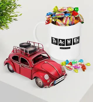 

Personalized Teacher Platter Nostalgic Red Metal Beetle and Mug Haribo Candy Seti-2