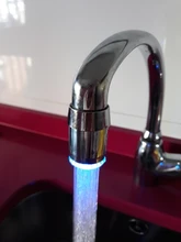Luminoso cambiando Colore boquilla para grifo de agua del rociador de agua brillante luz Led frontal resplandor grifo de cocina Filtro de acceso a baño