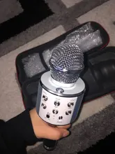 Micrófono inalámbrico de mano con Bluetooth para Karaoke, Mini dispositivo USB para música, altavoz profesional, grabador para cantar