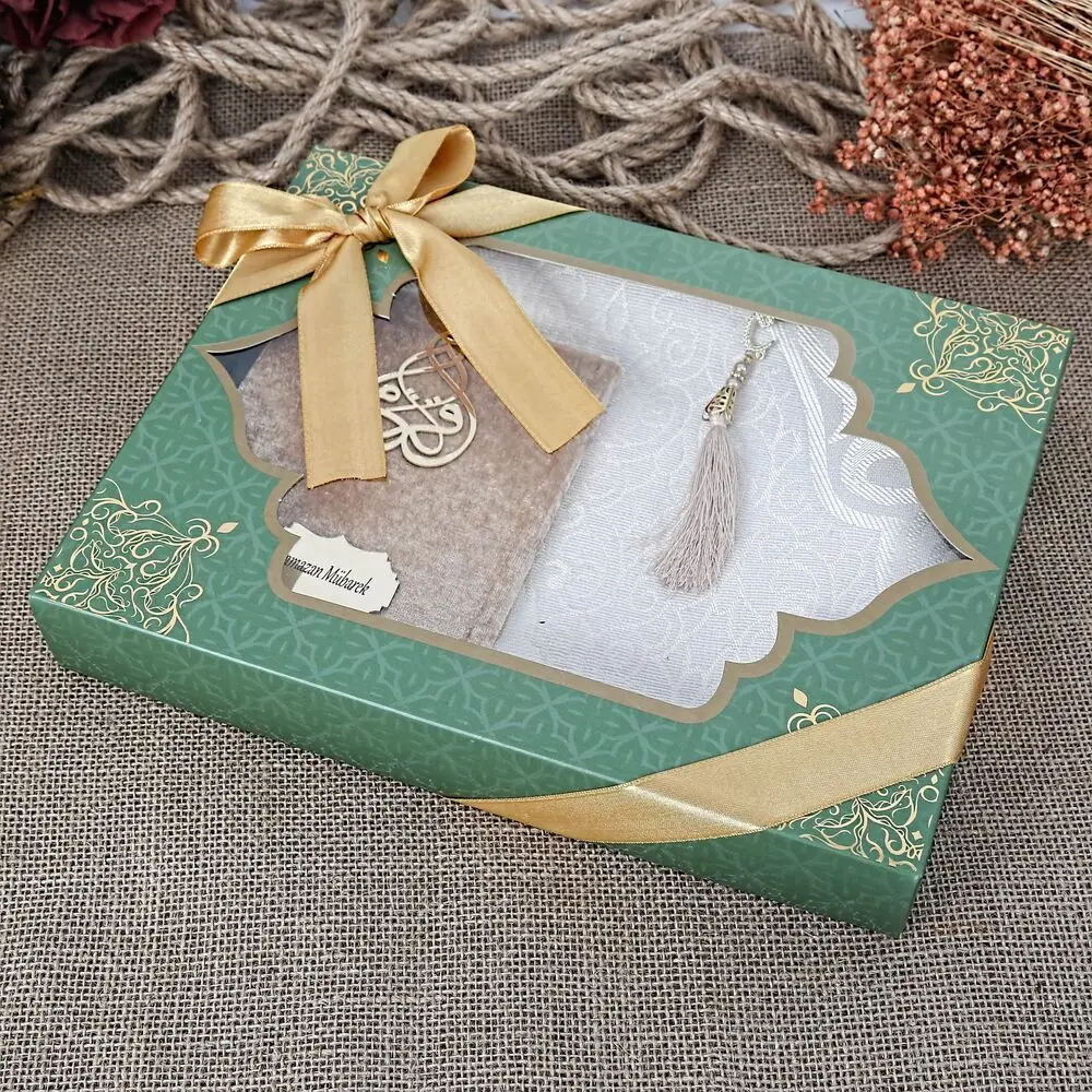 

Mother's Day Yasin Gift Package - Mink FREE SHİPPİNG