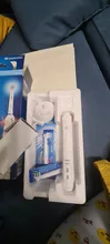 Oral B Pro 2 2700, Cepillo de dientes eléctrico recargable, 2 modos cepillado, temporizador, limpieza 3D, hasta 14 días, sensor
