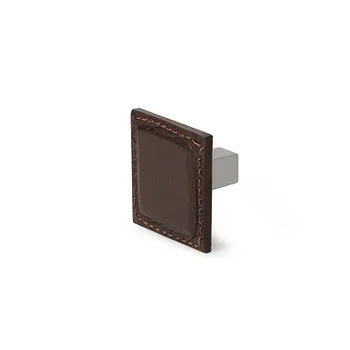 

Box with 10 knobs decorative style, made in zinc alloy/skin, finish chocolate and diameter 43mm.