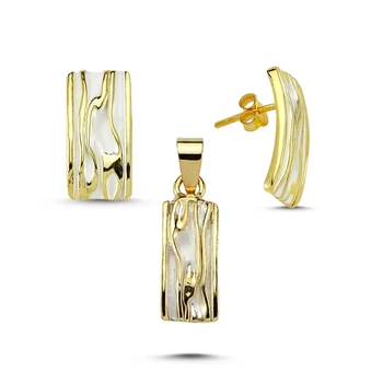 

Kutaydan Sterling Rectangular Wrinkled 925 Sterling Silver Set Made in Turkey