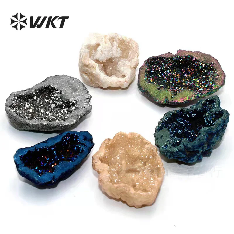 

WT-G312 WKT New Shiny Natural Geode Quartz With Aura Agates Stone Irregular Shaped Stone Ornament Ornament Stone Wholesale