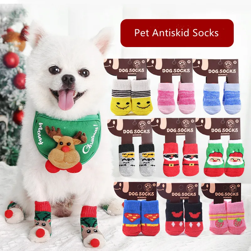Green Christmas Pet Socks Winter Dog Socks Non-Slip Puppy Socks Cotton Doge Socks Warm Paw Protector for Indoor Wear Christmas Tree Pattern Pack of 4 