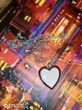 Collar que brilla en la oscuridad para mujer, foto, medallón, corazón fluorescente vintage, colgante, joyería, colgante, regalos