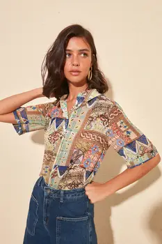 

Trendyol Printed Shirt TWOSS20GO0427