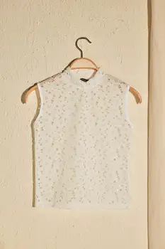 

Trendyol Ruched Knitted Blouse TWOSS20BZ1748