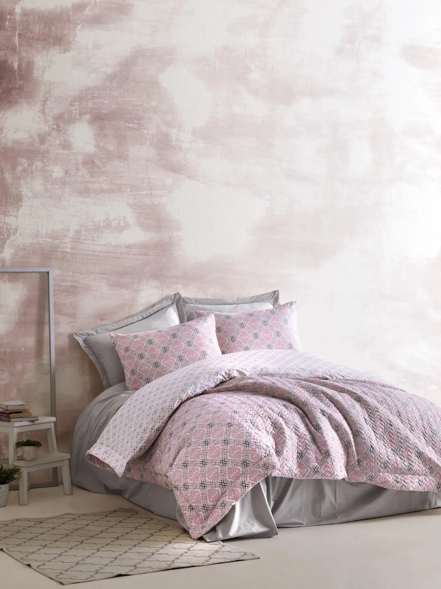 

Estilo Markets Luxury Bedding Set Bedsheet Bedding Set New Bedding Set