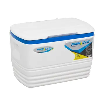 

Isothermal. container Voyager 34.5l White supplier. 5-w pinnacle