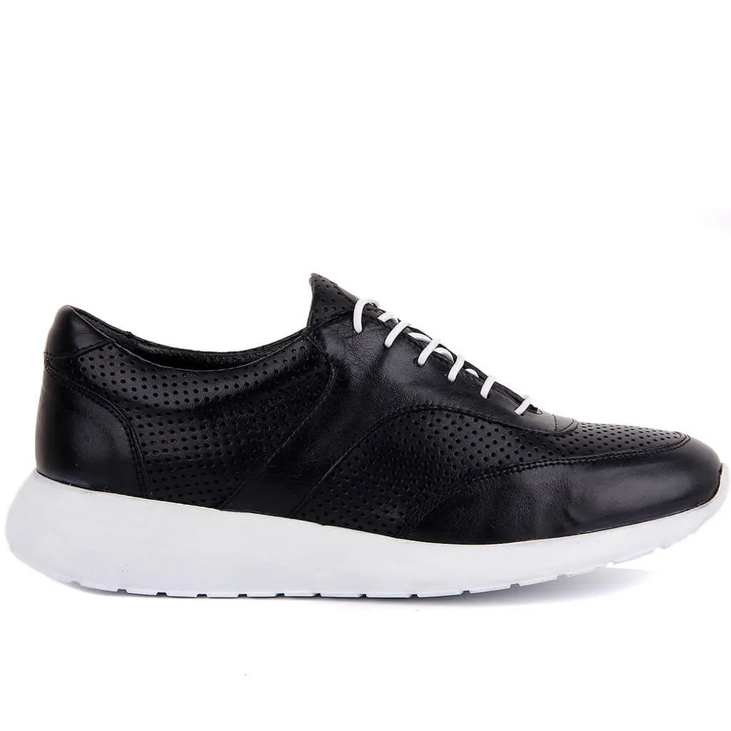 

Sail-Lakers Black Leather Women Casual Shoes